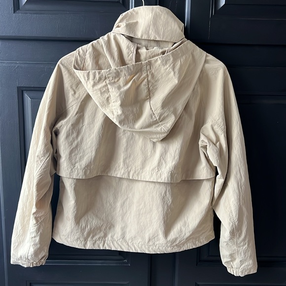 Lululemon Always Effortless Jacket, Size Small 
Color Trench - Picture 3 of 9
